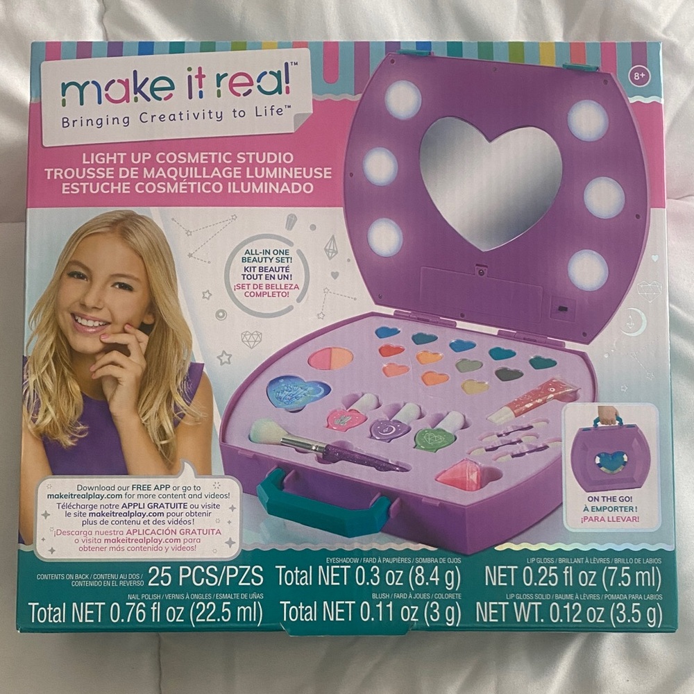 Make It Real Play - Light Up Cosmetic Studio - Purple